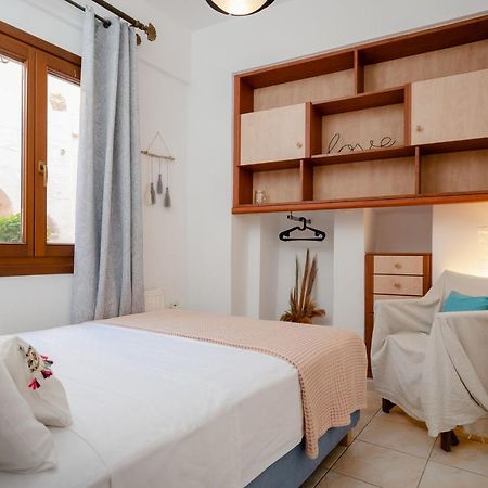 Small Apartment In Grotta Naxos Naxos City Buitenkant foto