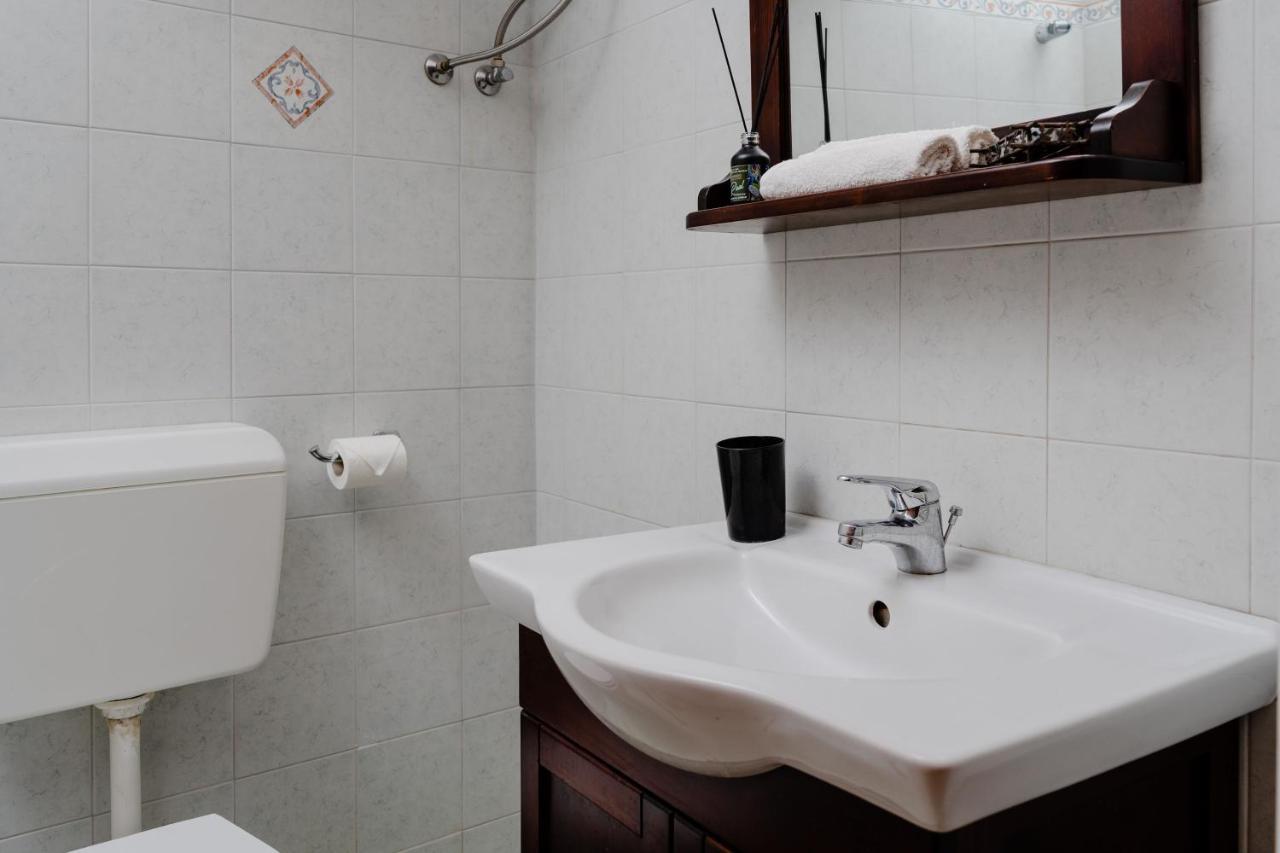 Small Apartment In Grotta Naxos Naxos City Buitenkant foto