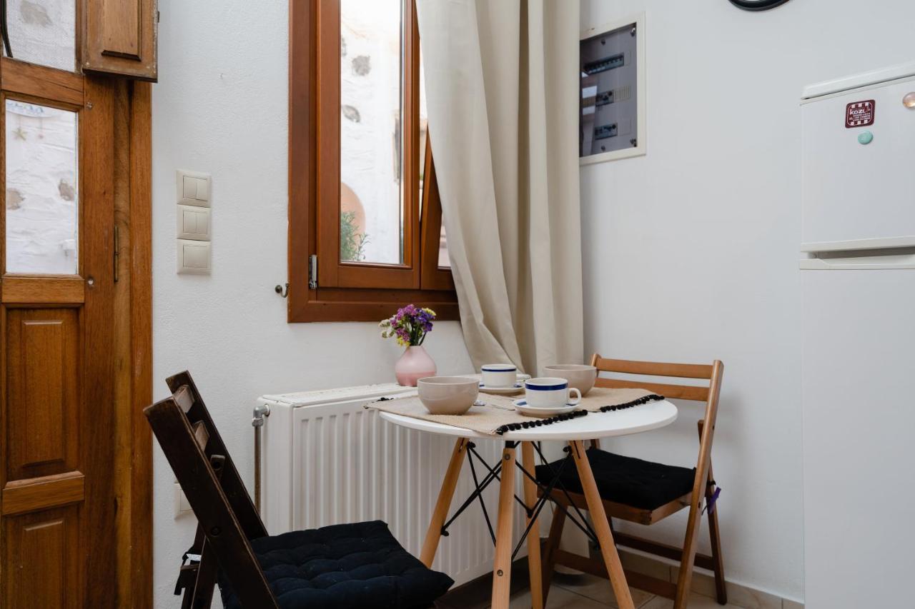 Small Apartment In Grotta Naxos Naxos City Buitenkant foto